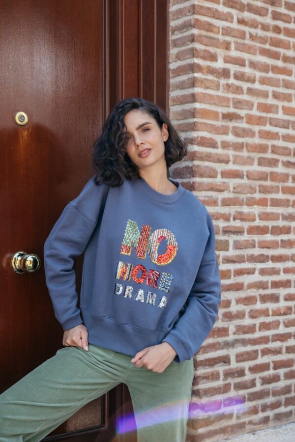 Sudadera no more drama mdm